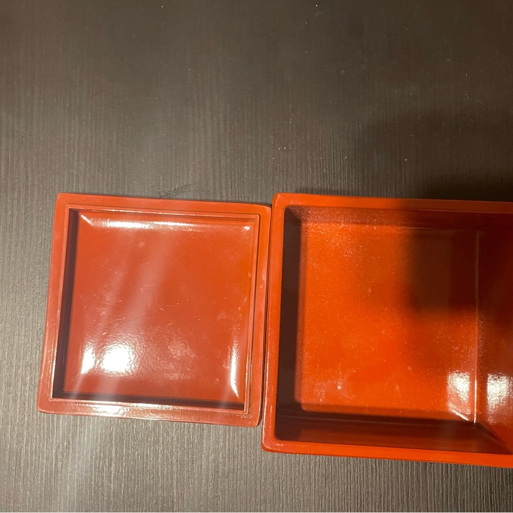 Square glass container